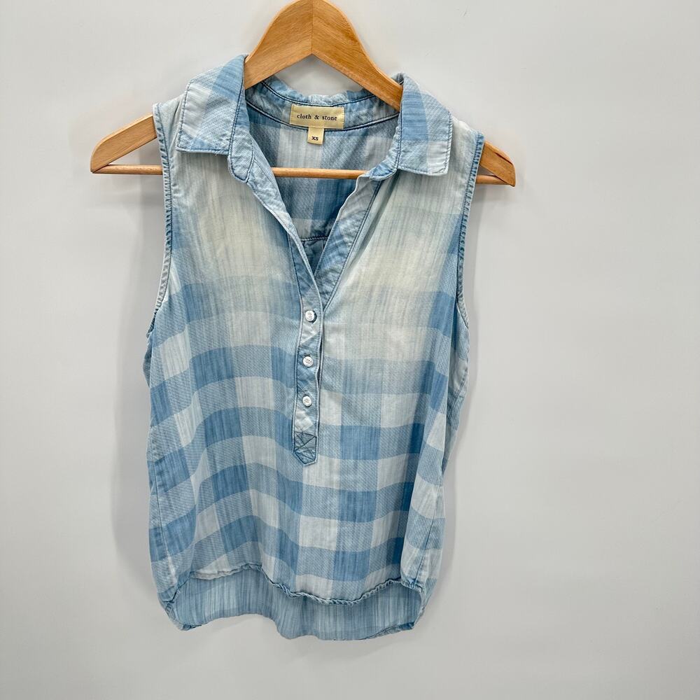 CLOTH & STONE Plaid Button Down Chambray Tank // XS
